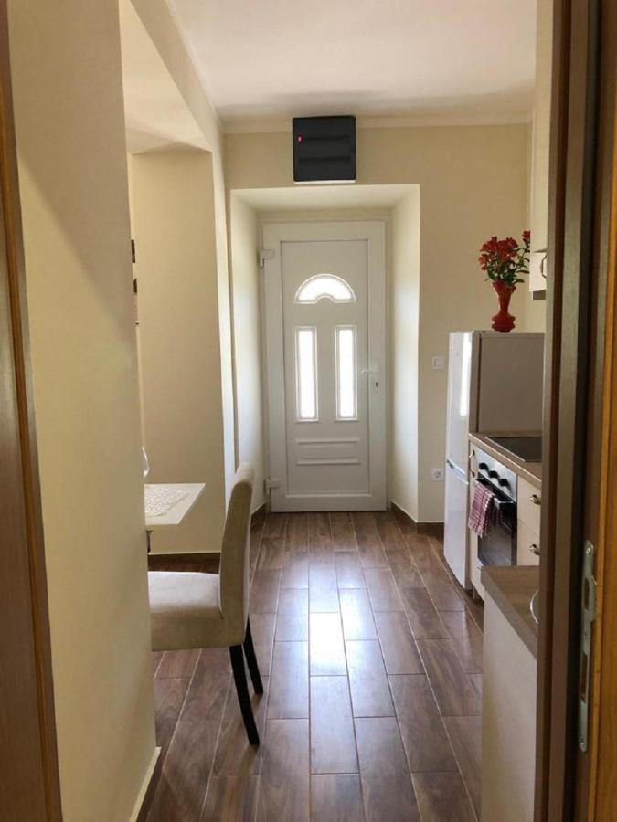 Apartments Todorovic Tivat Luaran gambar